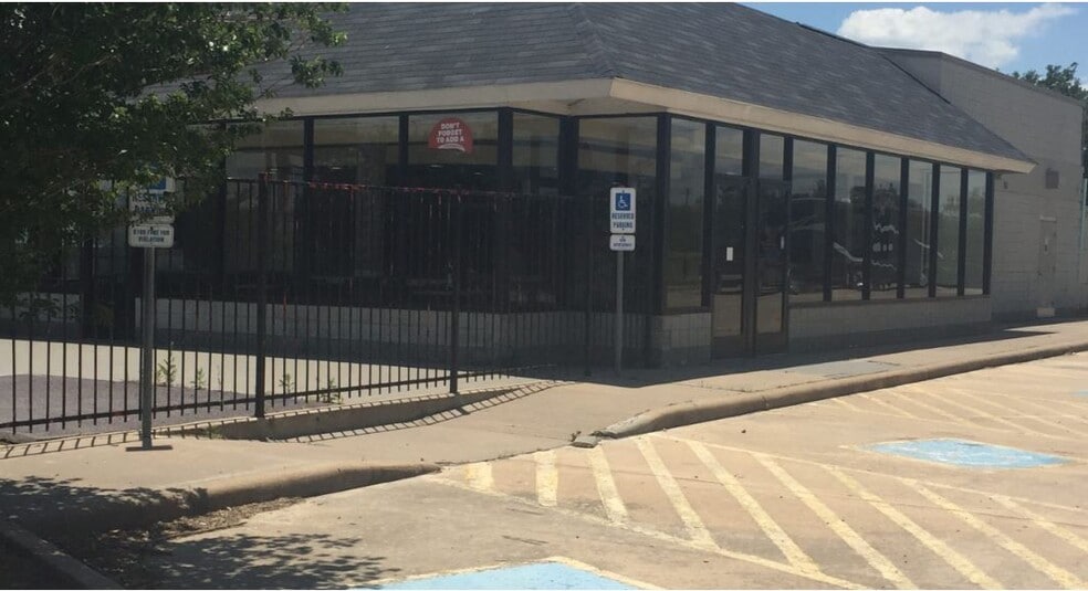 718 N US Highway 77, Schulenburg, TX à vendre - Photo principale - Image 1 de 4