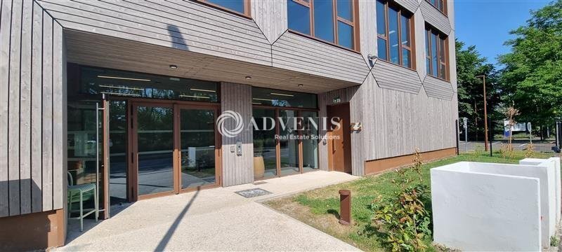 Bureau dans VILLENEUVE-D'ASCQ à louer - Photo du bâtiment - Image 2 de 7