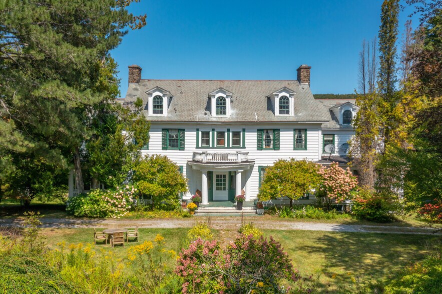 535 Main Rd, Monterey, MA à vendre - Photo du bâtiment - Image 1 de 31