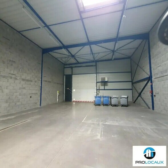 Flex dans Échirolles à louer - Photo du bâtiment - Image 2 de 14