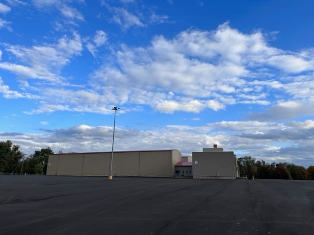 401 Three Springs, Weirton, WV for lease - Building Photo - Image 2 of 24