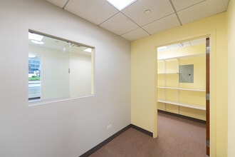 134 N LaSalle St, Chicago, IL for lease Interior Photo- Image 2 of 7