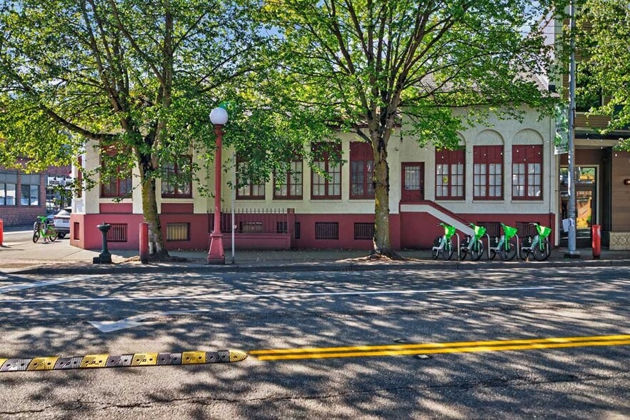 3722 S Hudson St, Seattle, WA à vendre - Photo du bâtiment - Image 2 de 14