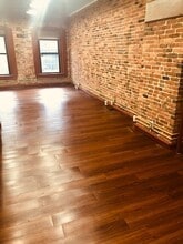 4-32 Market Pl, Baltimore, MD for lease Interior Photo- Image 1 of 4