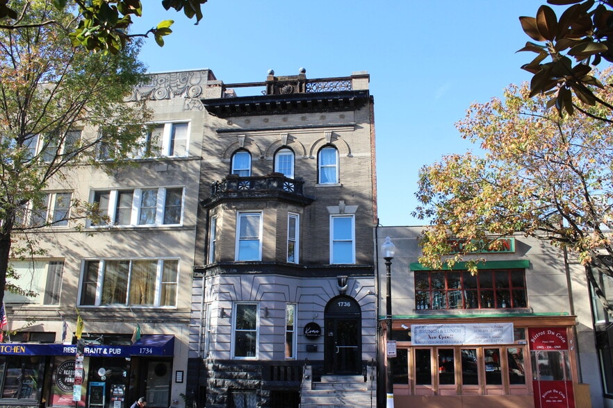 1736 Connecticut Ave NW, Washington, DC à vendre - Photo du bâtiment - Image 2 de 7