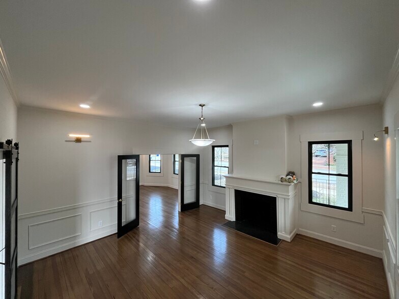 700 Arlington Ave, Greenville, SC à vendre - Photo du bâtiment - Image 2 de 10