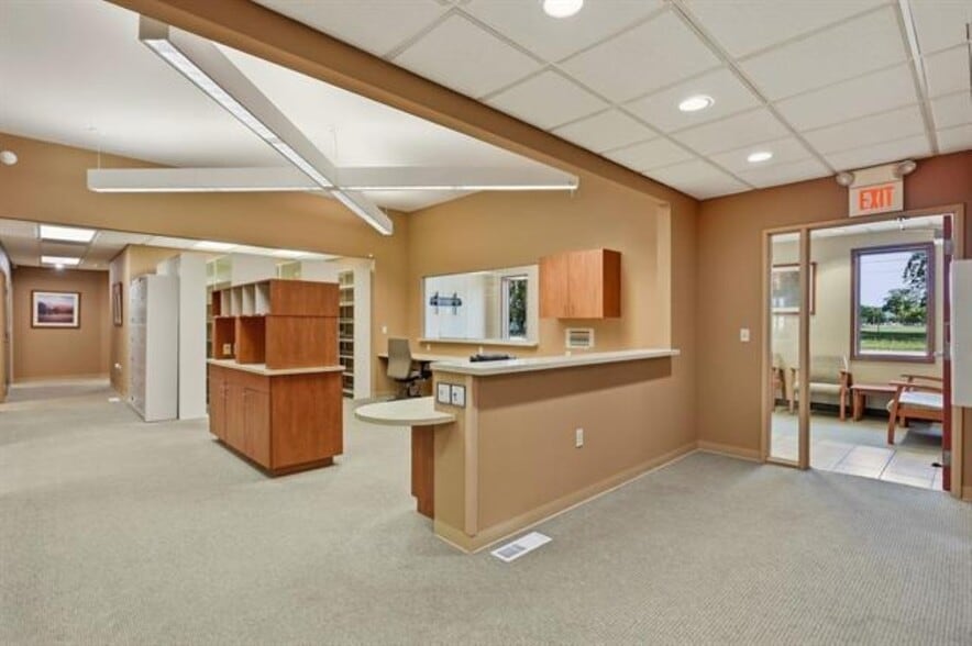 2010 15th St, Bay City, MI for sale - Building Photo - Image 2 of 32