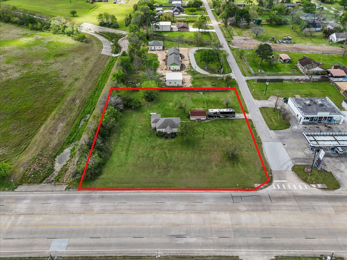 11703 FM 1764 Rd, Santa Fe, TX for sale Primary Photo- Image 1 of 18