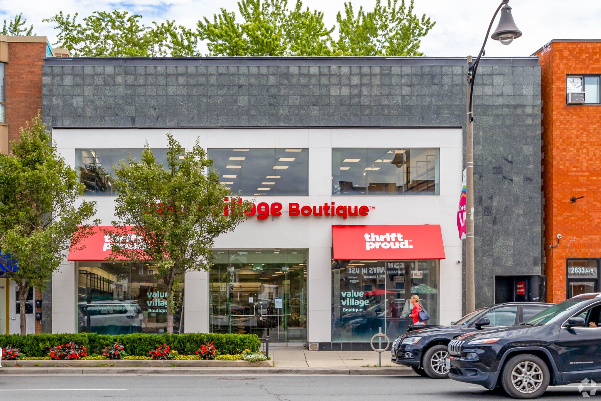 2637 Yonge St, Toronto, ON for sale Primary Photo- Image 1 of 1