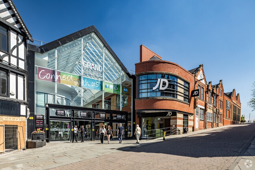 The Grand Arcade, Wigan à louer - Photo du bâtiment - Image 1 de 5