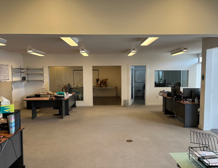 306-310 S Maple Ave, South San Francisco, CA for lease - Interior Photo - Image 3 of 7