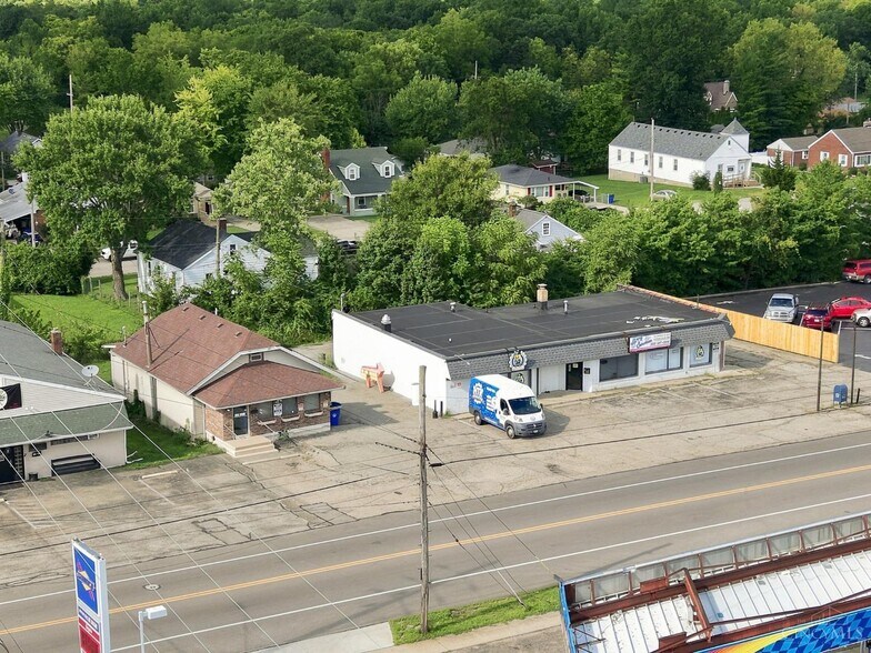 1069-1077 Millville Ave, Hamilton, OH à vendre - Photo du bâtiment - Image 3 de 22