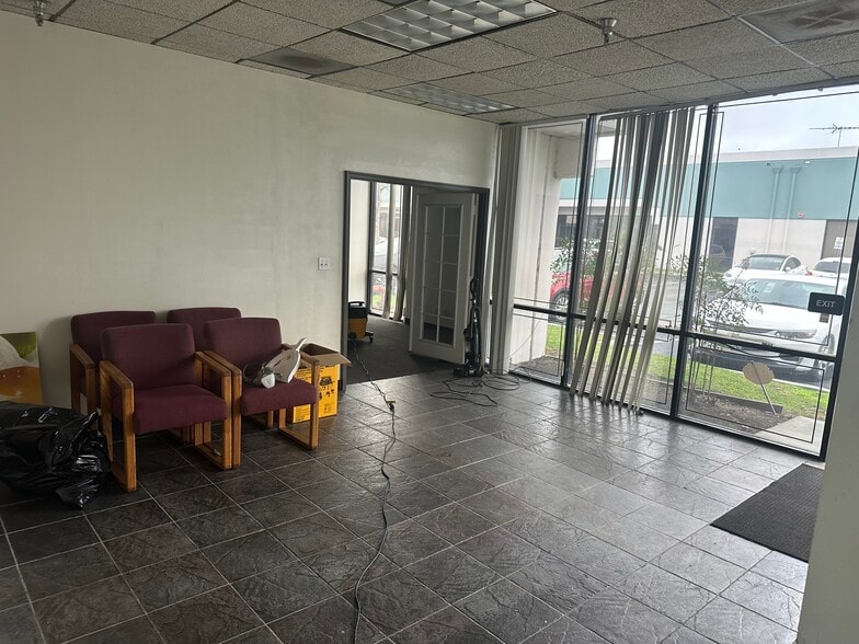 10742-10752 Noel St, Los Alamitos, CA for lease - Building Photo - Image 2 of 16