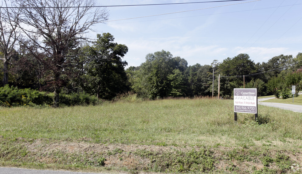 110 Northside Dr, Lenoir City, TN for sale - Primary Photo - Image 1 of 1