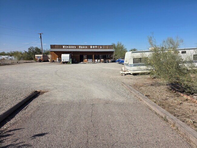 More details for 690 E Main St, Quartzsite, AZ - Retail for Sale