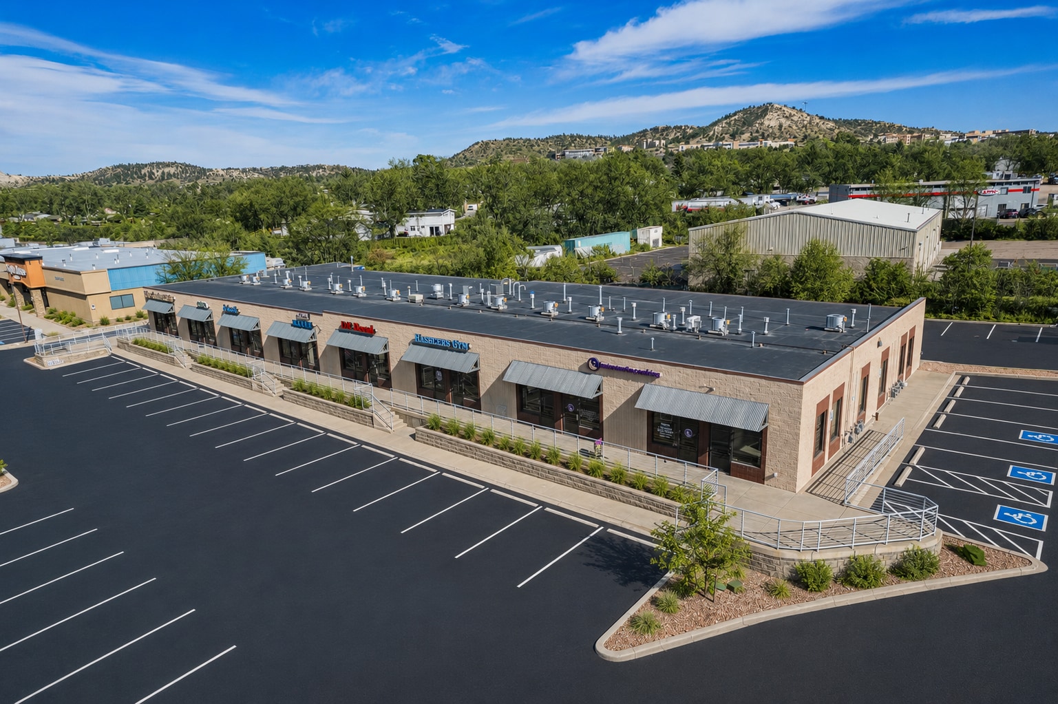 4239 N Nevada Ave, Colorado Springs, CO for lease Building Photo- Image 1 of 15
