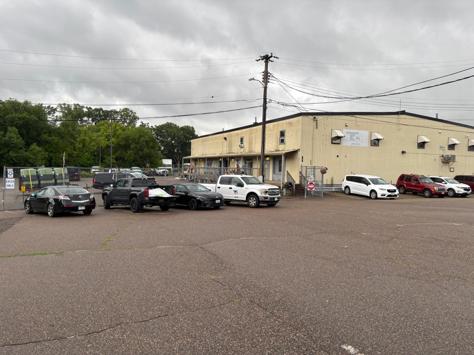 2948 Rice St, Little Canada, MN for lease Building Photo- Image 1 of 16