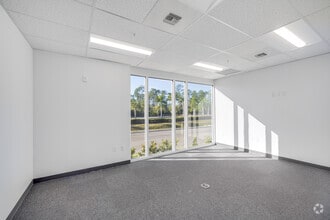 Airport Haul Rd, Fort Myers, FL for lease Interior Photo- Image 2 of 4