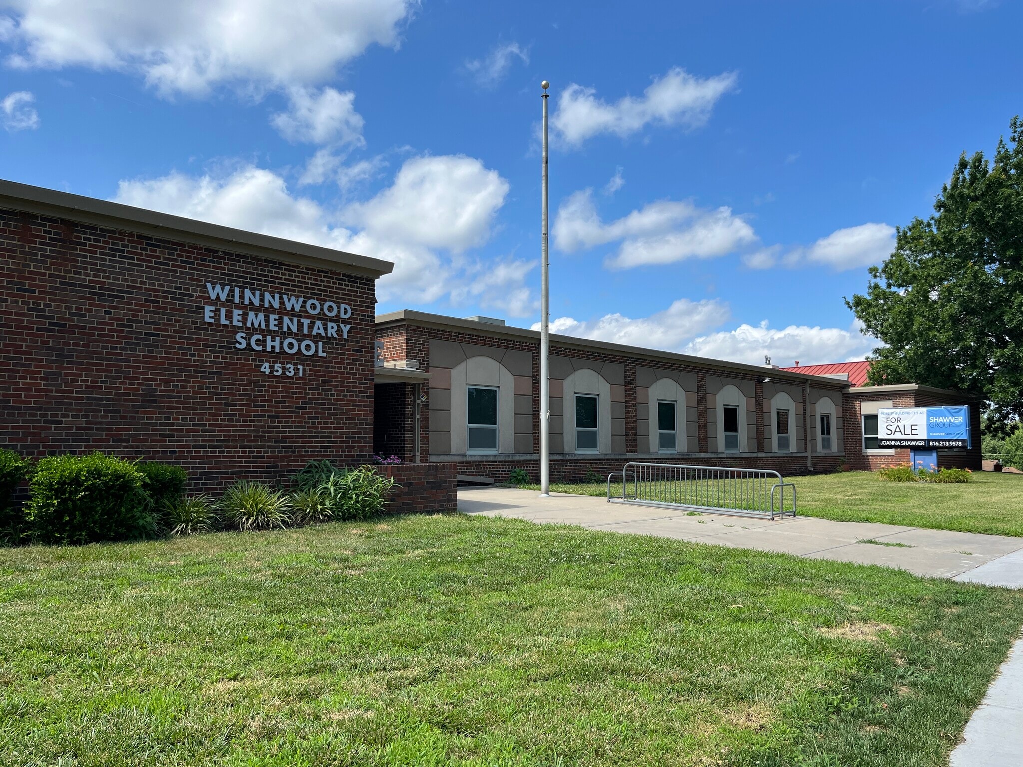 4531 NE 44th Ter, Kansas City, MO for sale Primary Photo- Image 1 of 15
