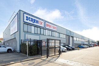 Plus de détails pour Streatham Rd, Mitcham - Industriel à louer