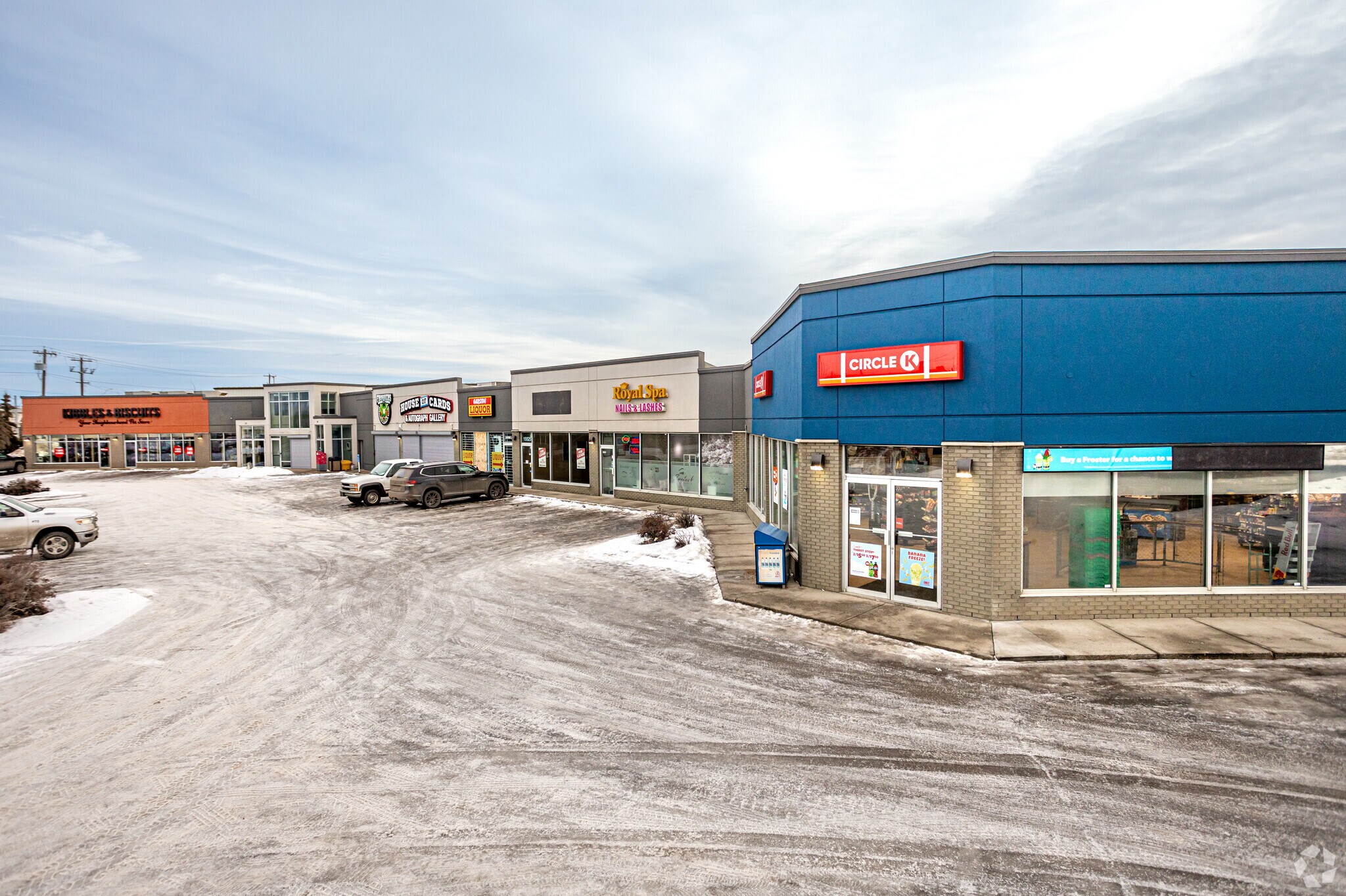 15505-15531 118th Ave, Edmonton, AB à louer Photo du bâtiment- Image 1 de 5