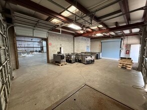 450 E 2200 S, Salt Lake City, UT for lease Interior Photo- Image 2 of 2