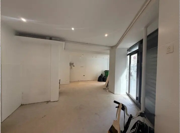 Bureau dans Paris à vendre - Photo du bâtiment - Image 3 de 8