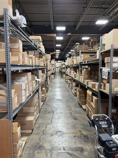 311 Cox St, Roselle, NJ for lease Interior Photo- Image 1 of 3