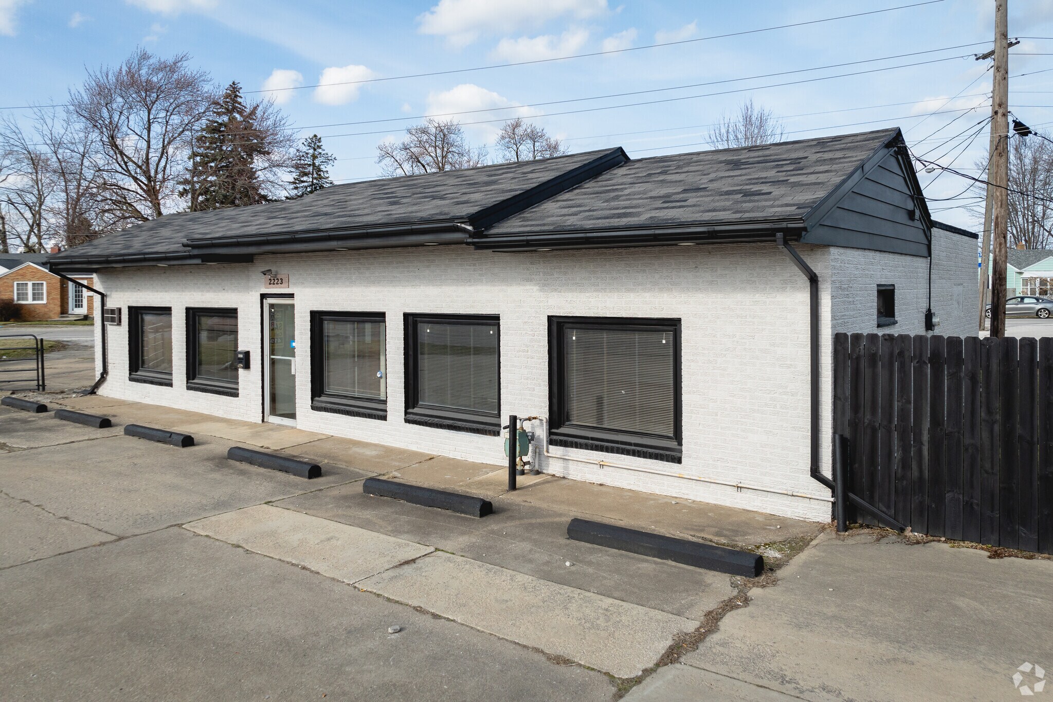 2223 Woodville Rd, Oregon, OH for lease Primary Photo- Image 1 of 5
