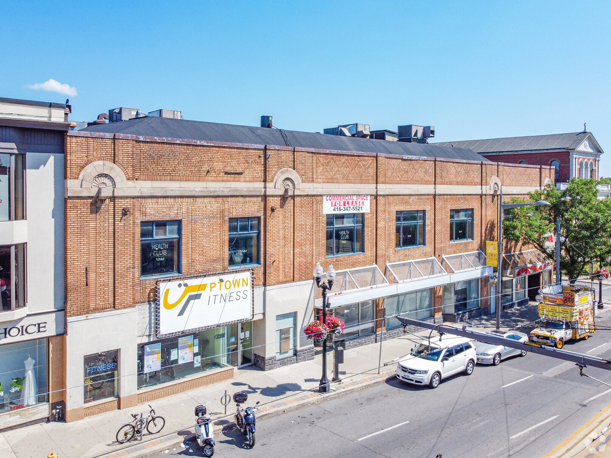 1154-1156 St Clair Ave W, Toronto, ON à vendre Photo principale- Image 1 de 1