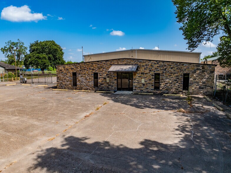 3615 Almeda Genoa Rd, Houston, TX à louer - Photo du bâtiment - Image 2 de 12