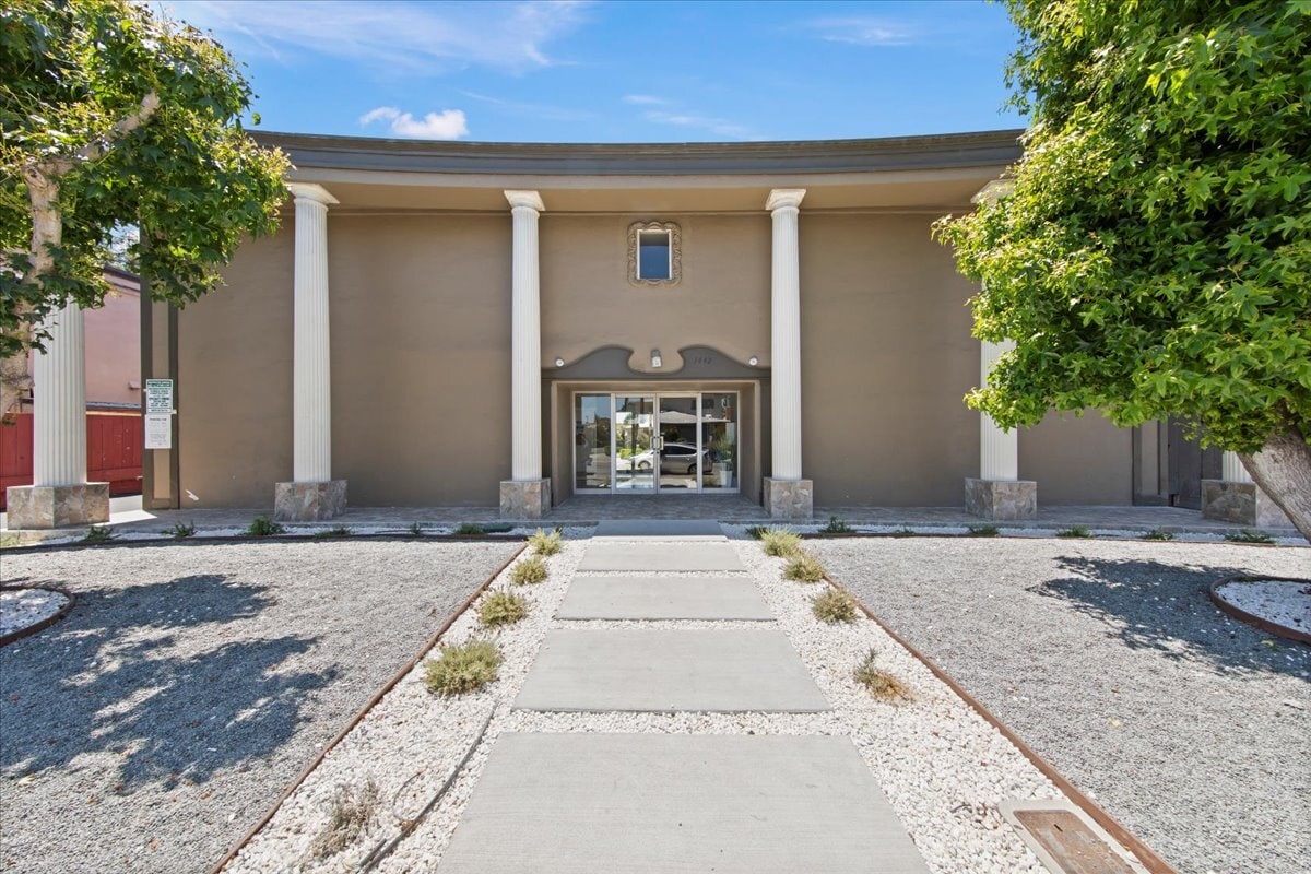 1442 Gordon St, Redwood City, CA for sale Building Photo- Image 1 of 9