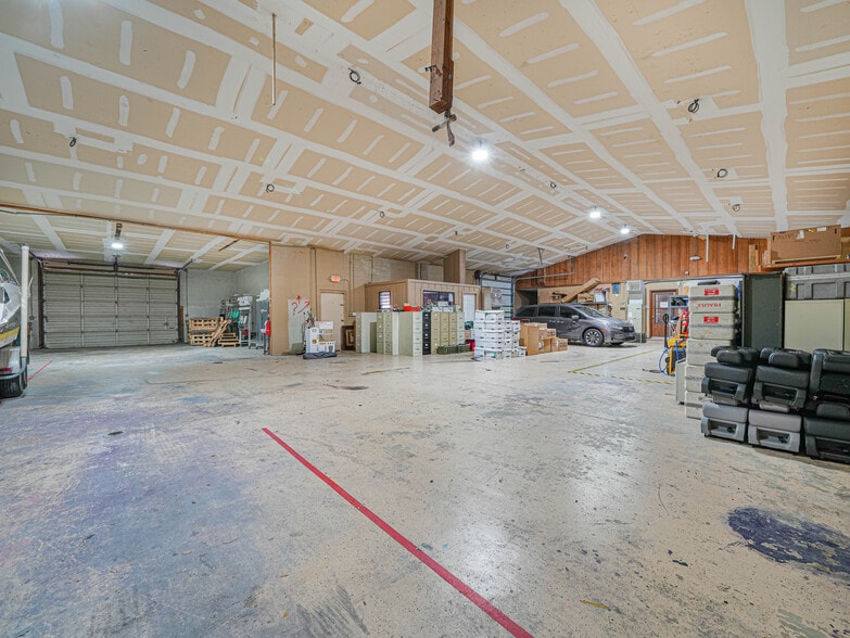 112 N Poplar Ave, Sanford, FL for lease - Building Photo - Image 2 of 14