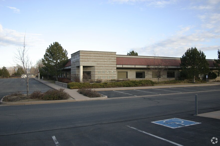 123 W Nye Ln, Carson City, NV à vendre - Photo du bâtiment - Image 2 de 13