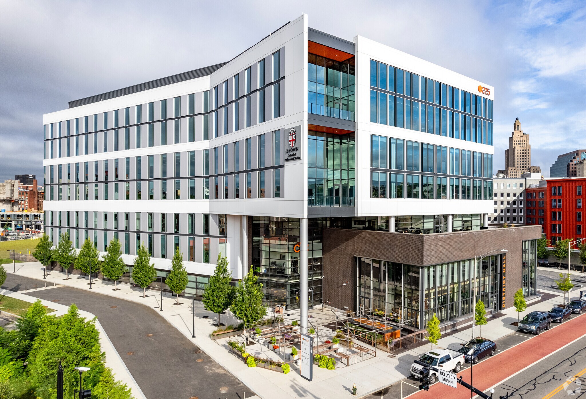 225 Dyer St, Providence, RI à louer Photo du bâtiment- Image 1 de 11