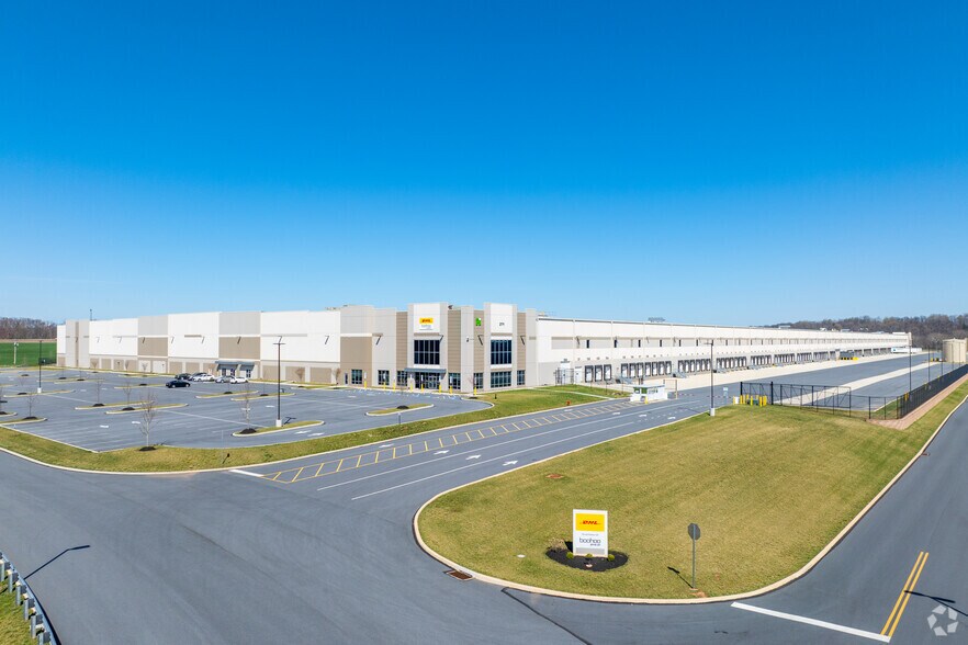 2771 N Market St, Elizabethtown, PA à louer - Photo du bâtiment - Image 2 de 7