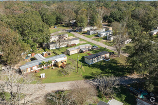 Value-Add Mobile Home Park near I-65 - Services immobiliers commerciaux