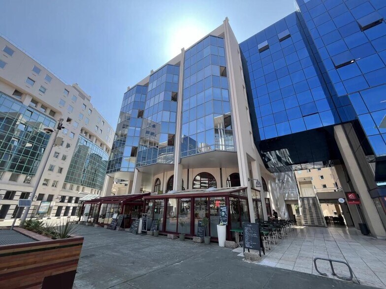 Bureau dans Nice à vendre - Photo du bâtiment - Image 2 de 7