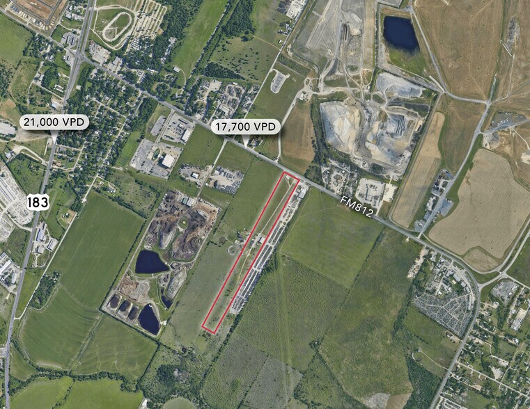 9605 Fm 812, Austin, TX à louer - Photo du bâtiment - Image 2 de 10