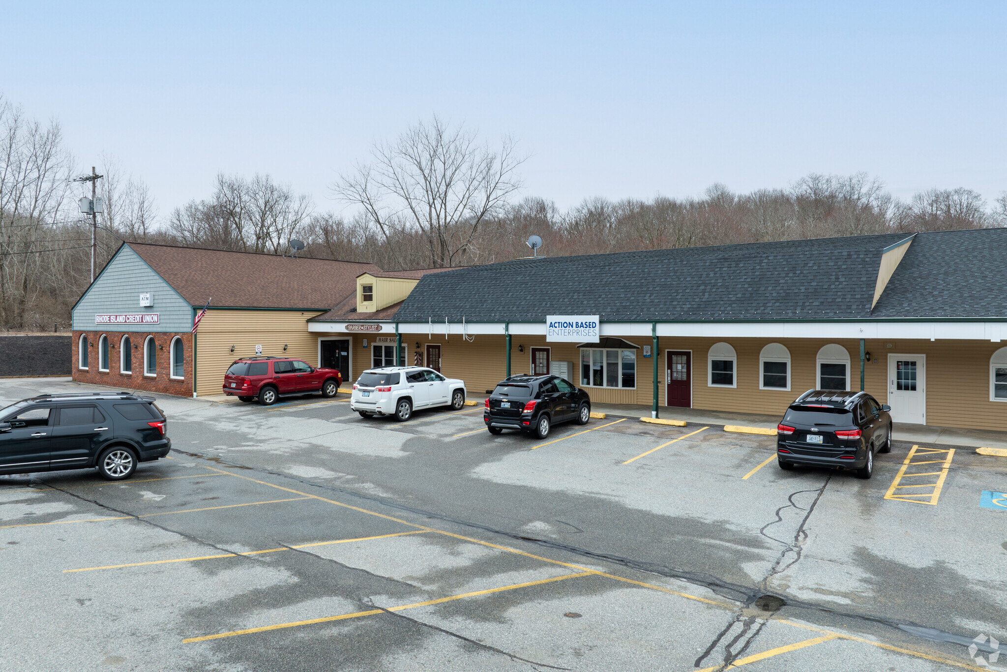 40-82 N Main St, Pascoag, RI for lease Primary Photo- Image 1 of 33