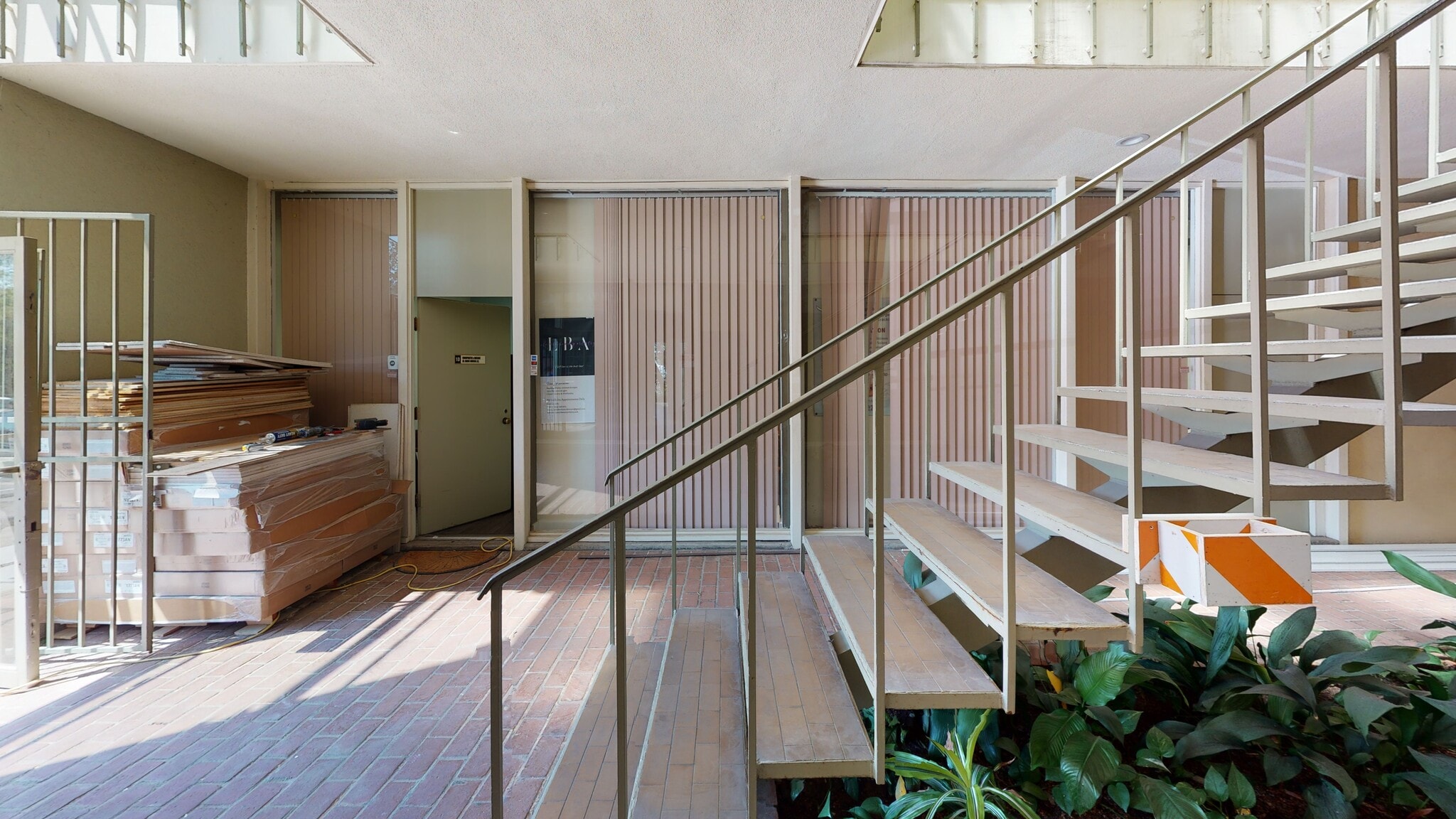 3505 Long Beach Blvd, Long Beach, CA à louer Photo intérieure- Image 1 de 6