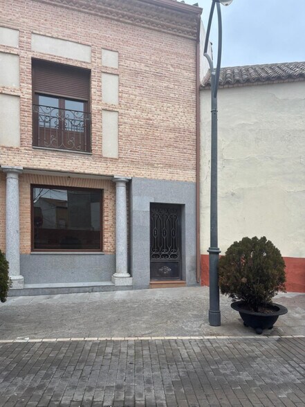 Immeuble residentiel dans Villaluenga de la Sagra, Toledo à vendre - Photo intérieure - Image 3 de 3