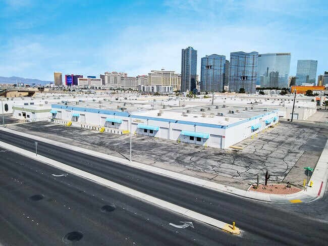 Plus de détails pour 3730-3750 Tompkins Ave, Las Vegas, NV - Industriel à louer