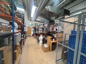 Armstrong Way, Yate for lease Interior Photo- Image 2 of 5