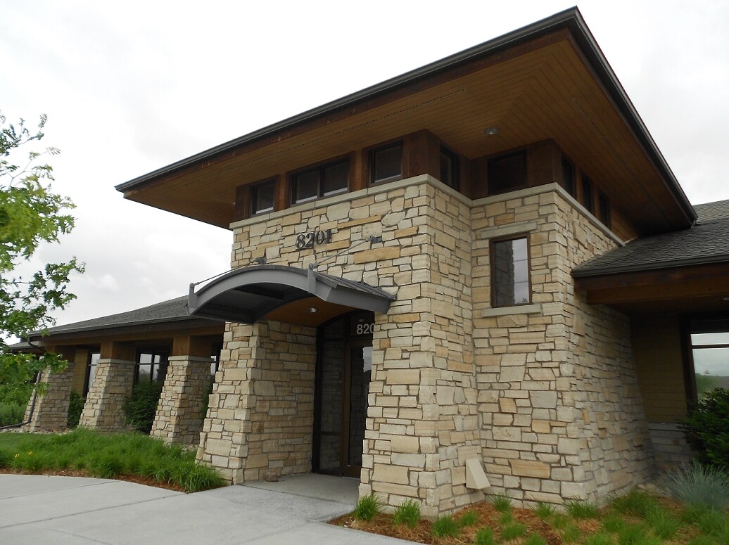 8201 Spinnaker Bay Dr, Windsor, CO à louer Photo principale- Image 1 de 8