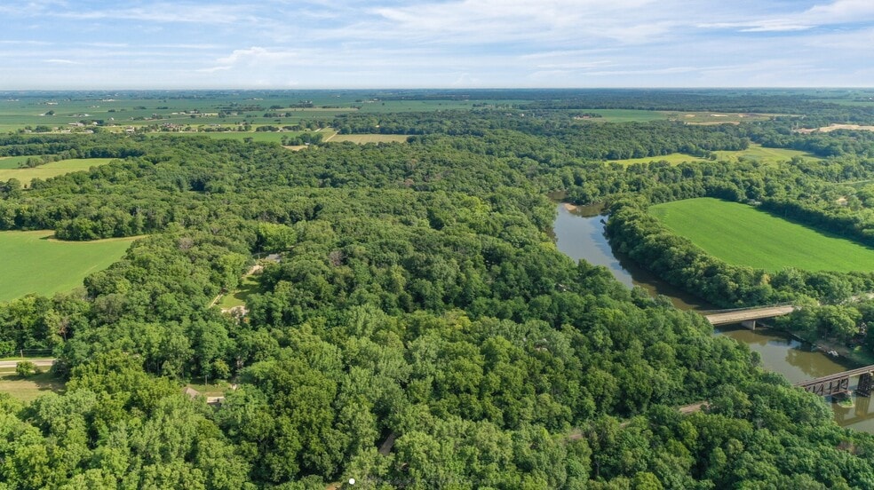 2465 Bowen Rd, Sheridan, IL for sale - Building Photo - Image 1 of 20