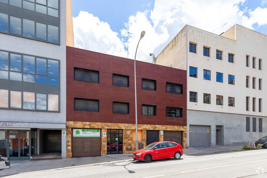 Office in Madrid, Madrid for lease - Building Photo - Image 3 of 3