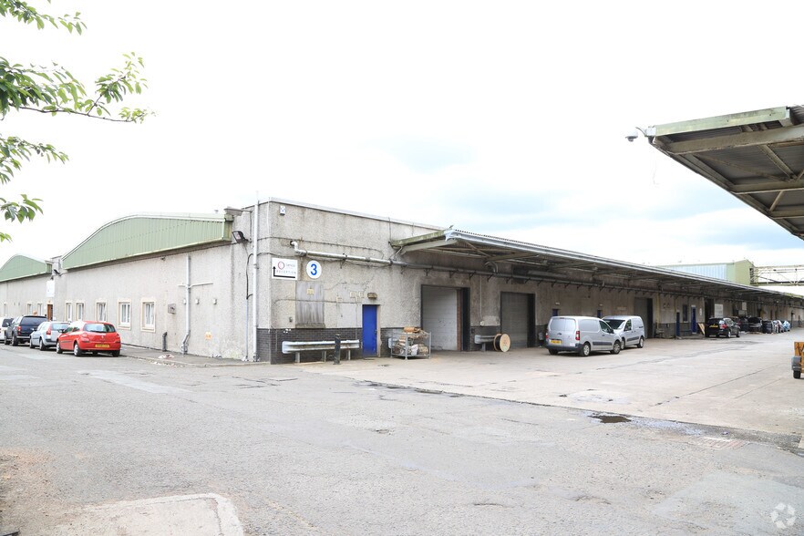 Cumbernauld Rd, Stepps à louer - Photo du bâtiment - Image 3 de 4