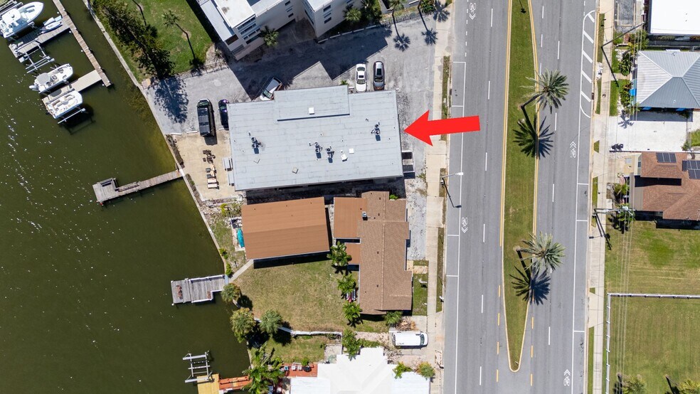 18205 Gulf Blvd, Redington Shores, FL à vendre - Aérien - Image 3 de 11