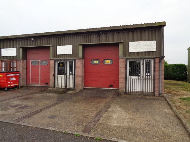 5A-5D Weycroft Avenue, Axminster for lease - Building Photo - Image 1 of 1